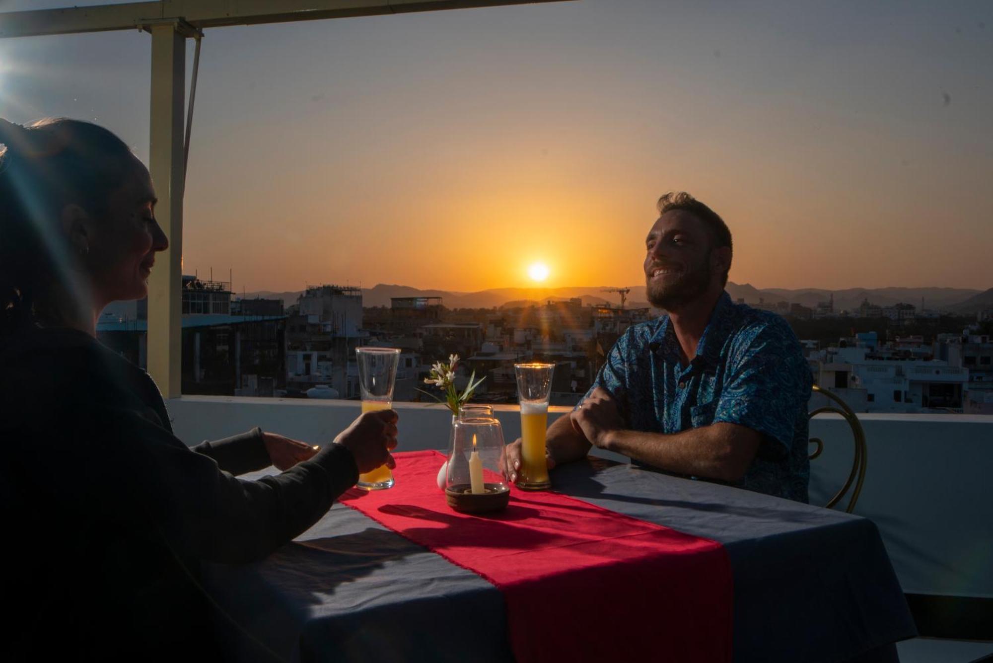 Dera Pichola- A Lake Facing Boutique Hotel Udaipur Luaran gambar