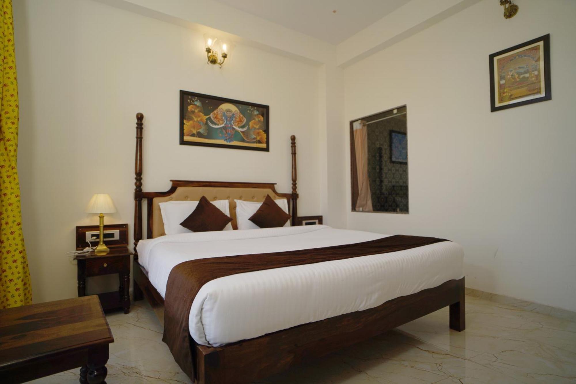 Dera Pichola- A Lake Facing Boutique Hotel Udaipur Luaran gambar